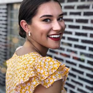 Meet your Posher, Amelia